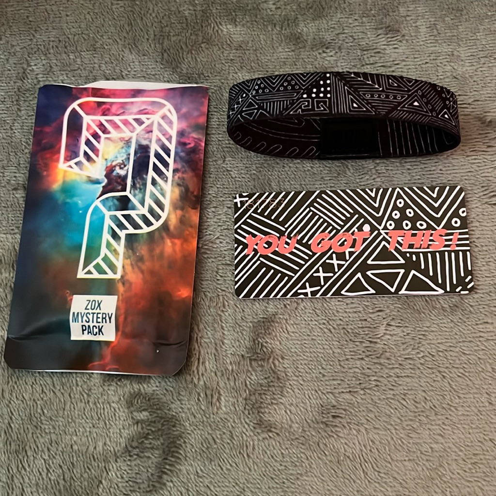 Zox Wristband Mystery Pack You Got This Size Medium 18$